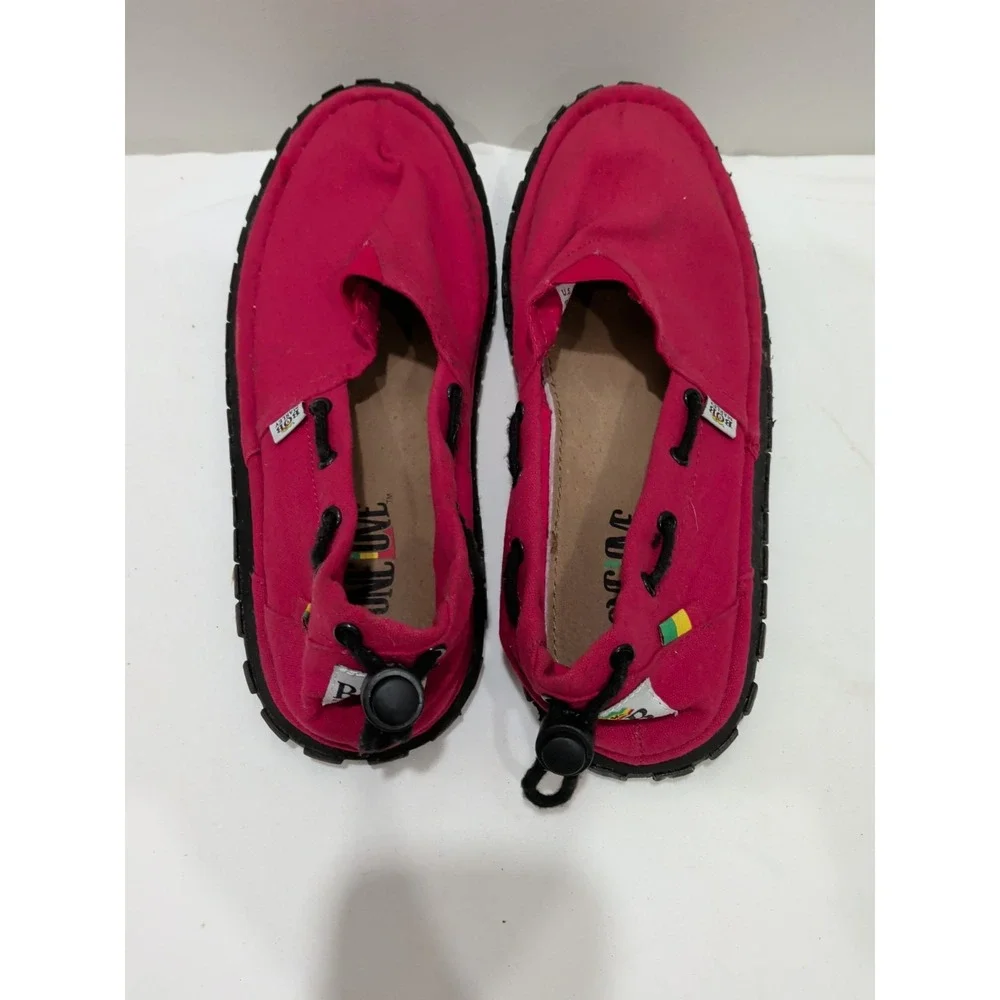 KINGSTON Bob Marley Cannvas Red Men's Sz 10.5 Slip On Sandals